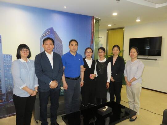 北京正智远东公司（OCI）协助上海某知名集团就化妆品新原料及新食品原料申报问题召开专家交流会.jpg
